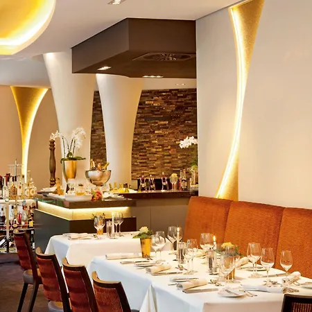 Movenpick Munster Am Aasee Otel