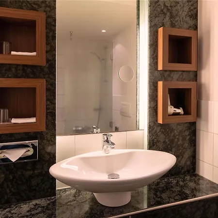 Отель Moevenpick Am Aasee Мюнстер